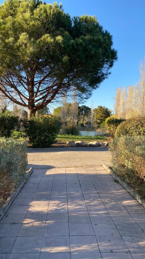 Joli Appartement 27M2 Oasis Provencale En Village Vacances En Camargue อาร์ลส์ ภายนอก รูปภาพ