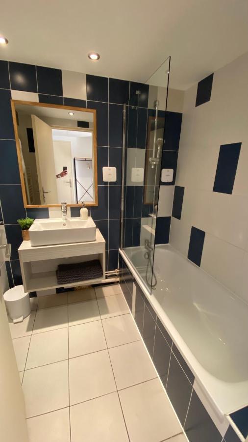 Joli Appartement 27M2 Oasis Provencale En Village Vacances En Camargue อาร์ลส์ ภายนอก รูปภาพ