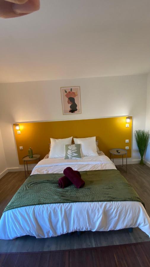 Joli Appartement 27M2 Oasis Provencale En Village Vacances En Camargue อาร์ลส์ ภายนอก รูปภาพ